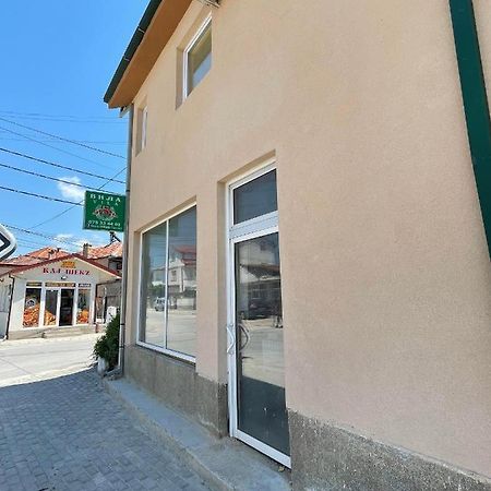 فندق Vila 5 بريليب المظهر الخارجي الصورة