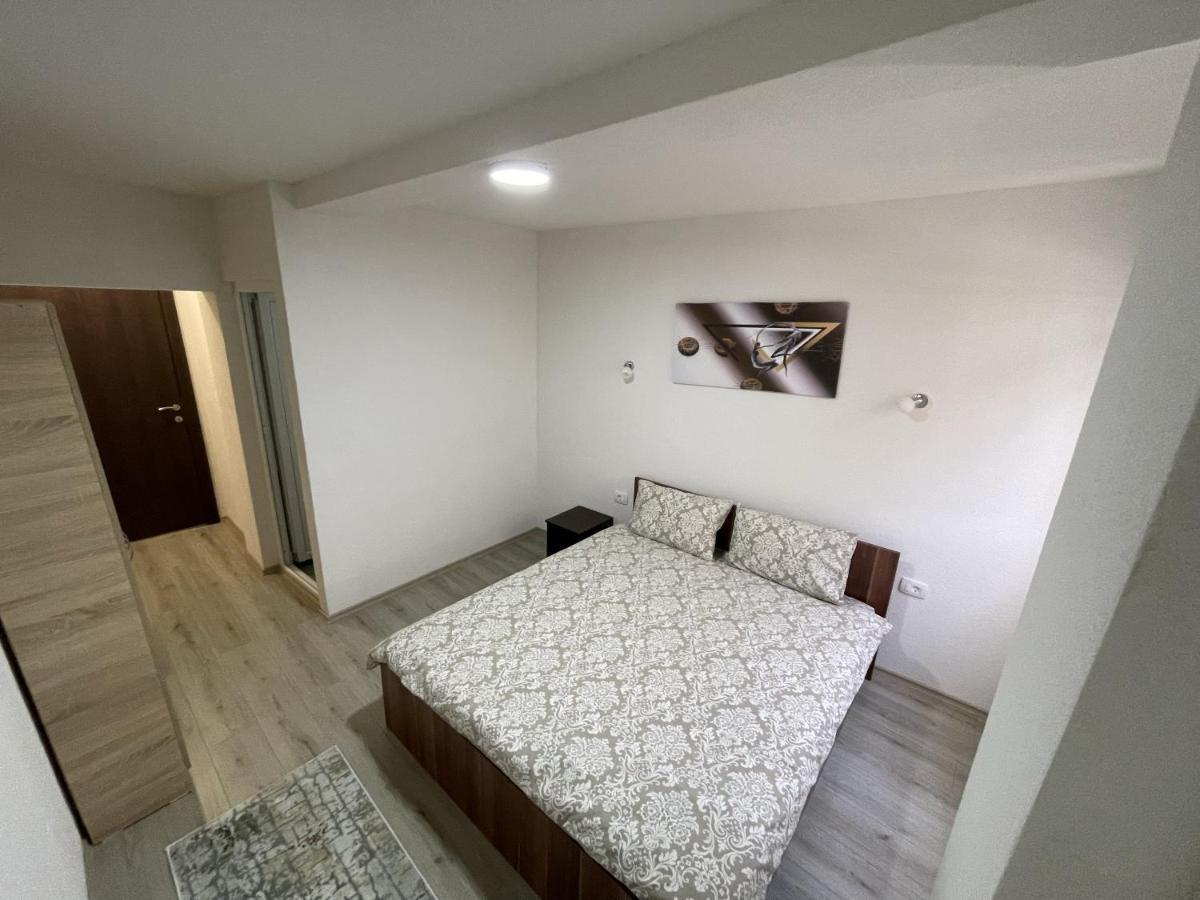 فندق Vila 5 بريليب المظهر الخارجي الصورة