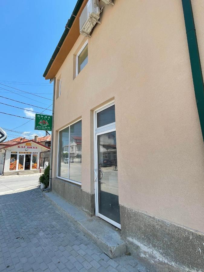 فندق Vila 5 بريليب المظهر الخارجي الصورة