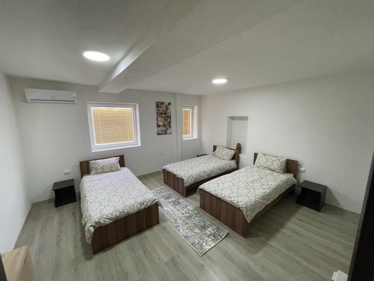 فندق Vila 5 بريليب المظهر الخارجي الصورة